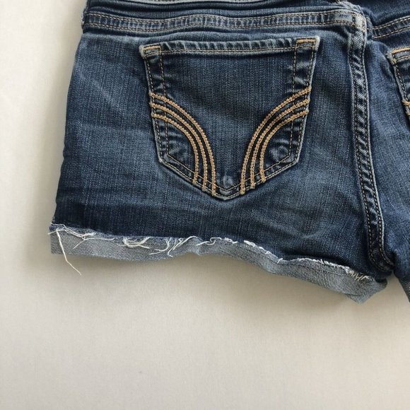 Hollister Shorts Women's Blue Denim Mini Shorts Reg Fit Size 5 w27 30x1.5 - Picture 10 of 12